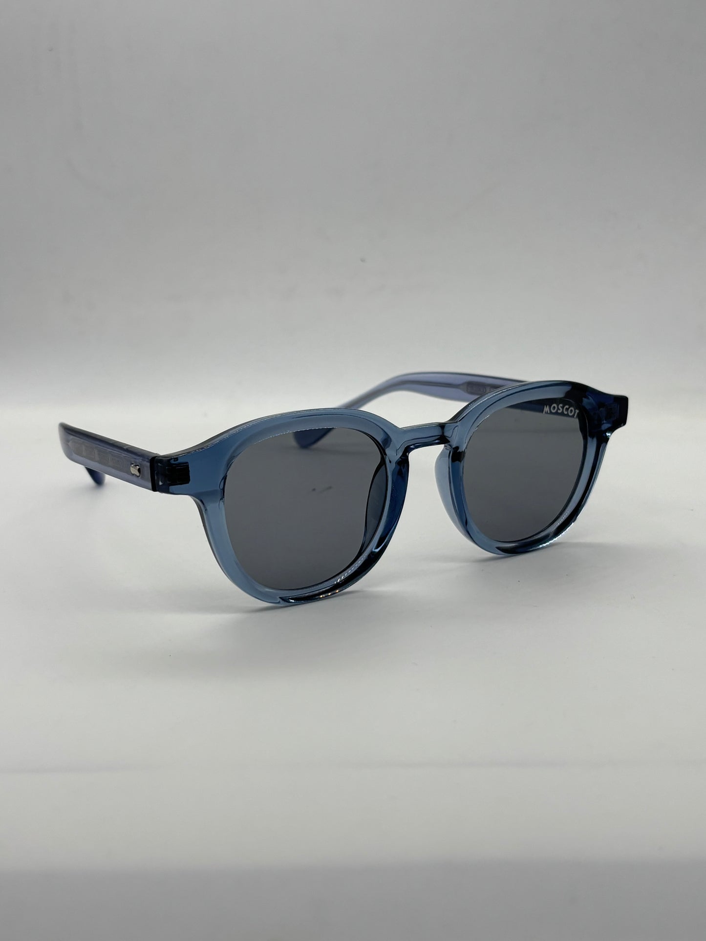 Moscot rond bleu