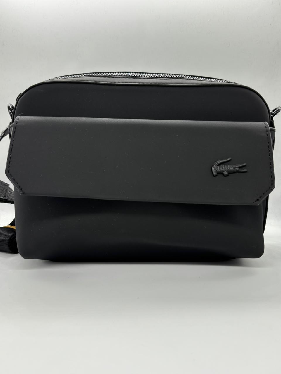 Sac Lacoste avec bandoulière 3