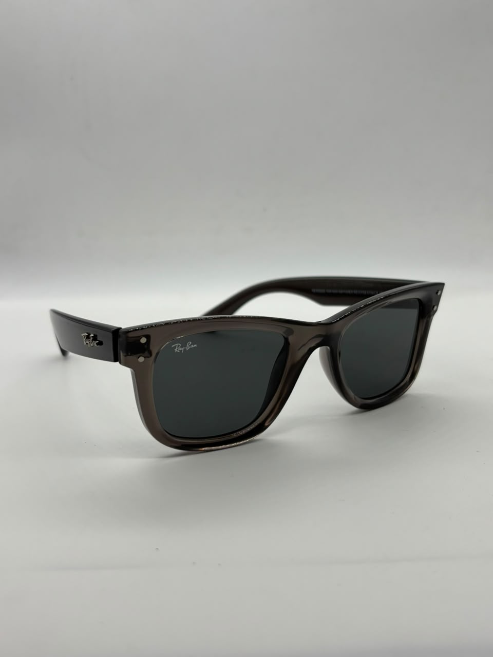 ray-ban wayfarer reverse gris